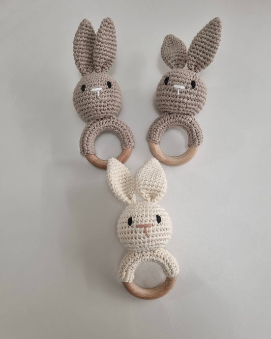 Hochets en bois petit