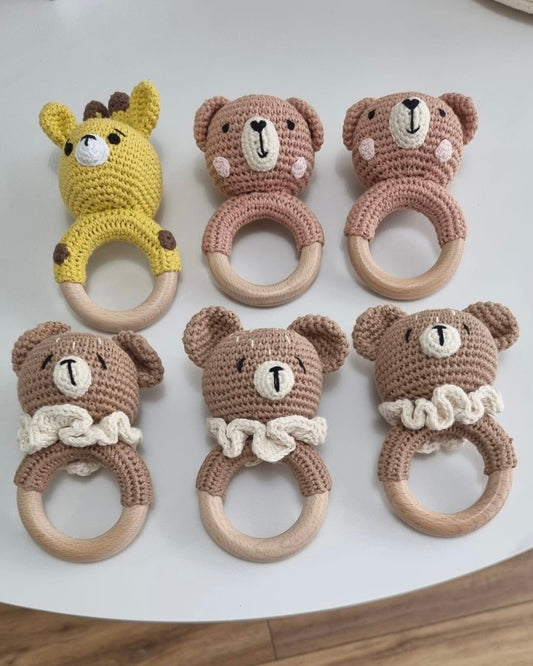 Hochets en bois moyen